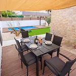 Mustra House - Private Pool & Sauna * Zára