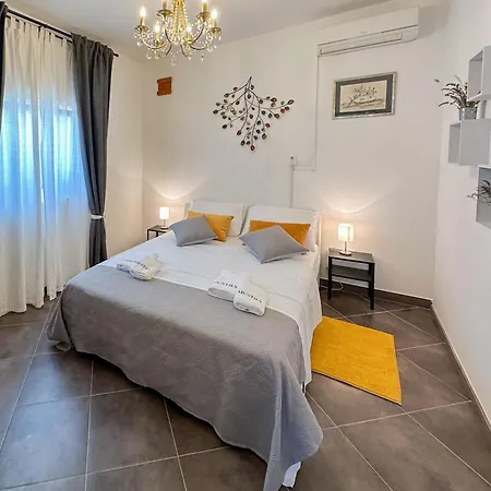 וילה Mustra House - Private Pool & Sauna *