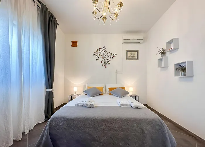 Mustra House - Private Pool & Sauna Villa Zadar