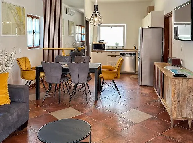 فيلة Mustra House - Private Pool & Sauna *