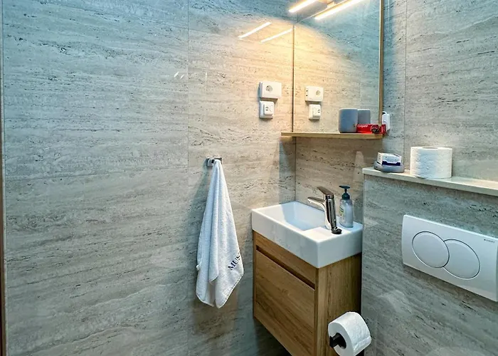 فيلة Mustra House - Private Pool & Sauna *