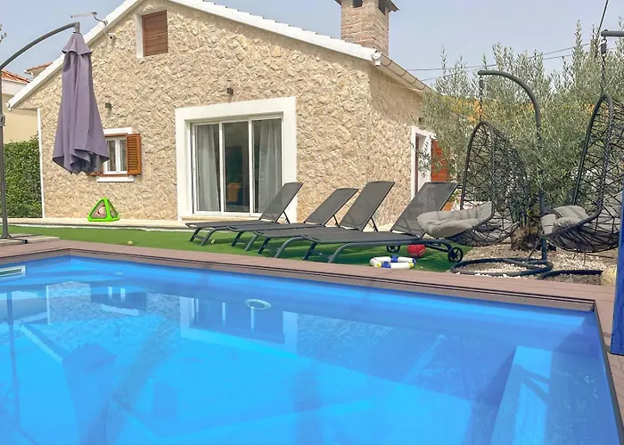 فيلة Mustra House - Private Pool & Sauna *